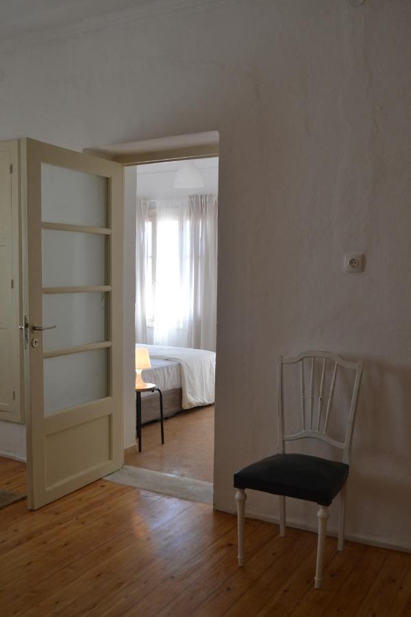 Feidiou 1 Aegina Exterior foto